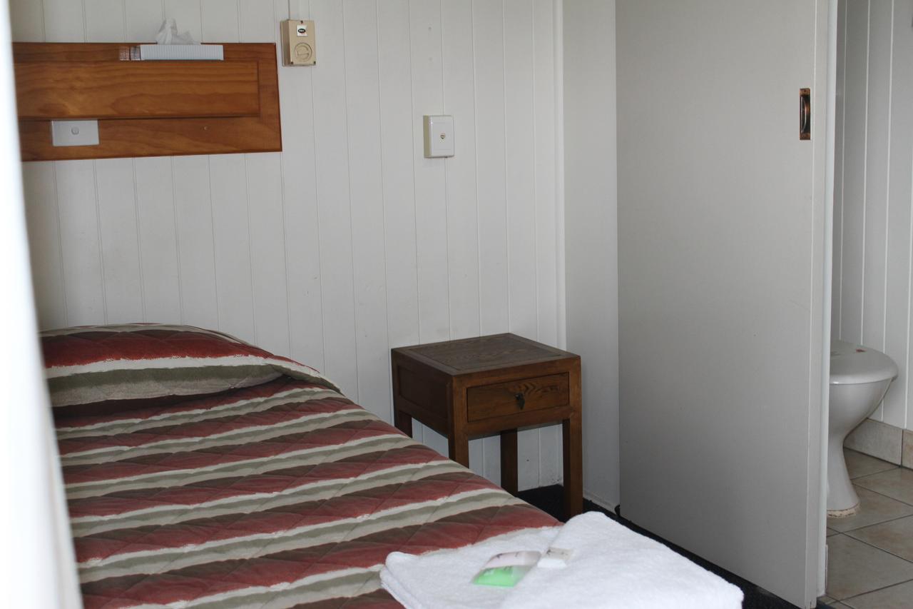 Miriam Vale Motel Room photo